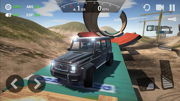 终极越野模拟器官方版(Ultimate Offroad Simulator)